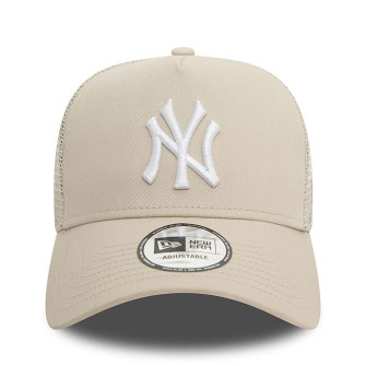 New Era New York Yankees League Essential Trucker Cap 