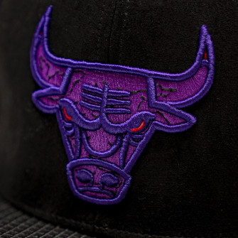 M&N NBA Chicago Bulls Graphic Cap ''Black/Purple''